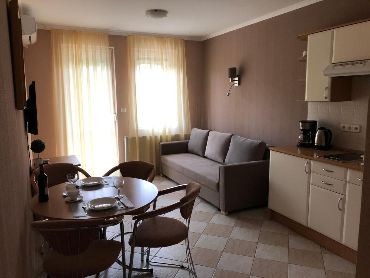 Jozsef Apartments House Zalakaros Eksteriør billede