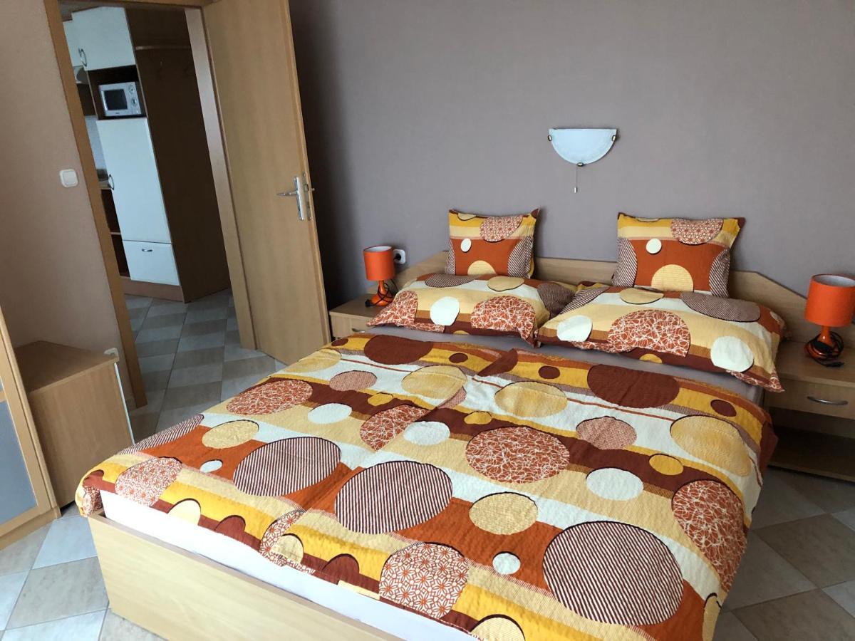 Jozsef Apartments House Zalakaros Eksteriør billede