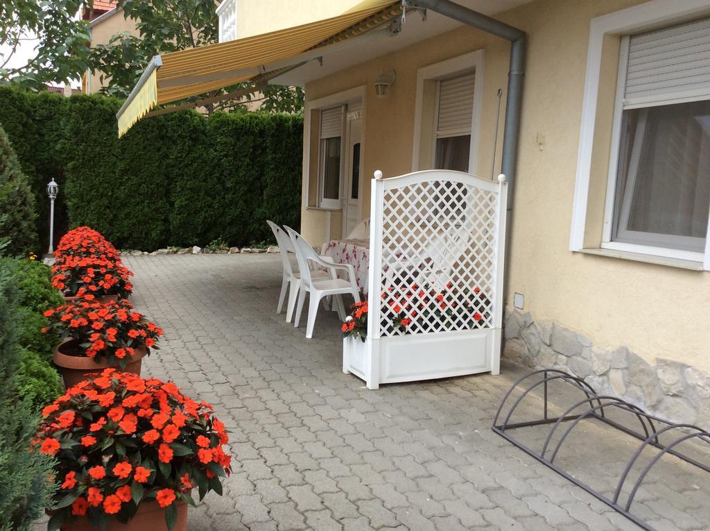 Jozsef Apartments House Zalakaros Eksteriør billede